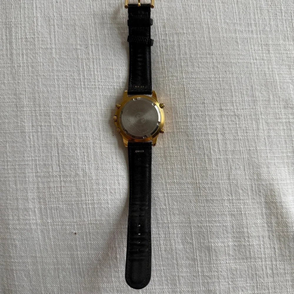 Seiko Sports 150 Chronograph Maroon Dial Gold Tone Watch 7T32-6B89 Black Leather